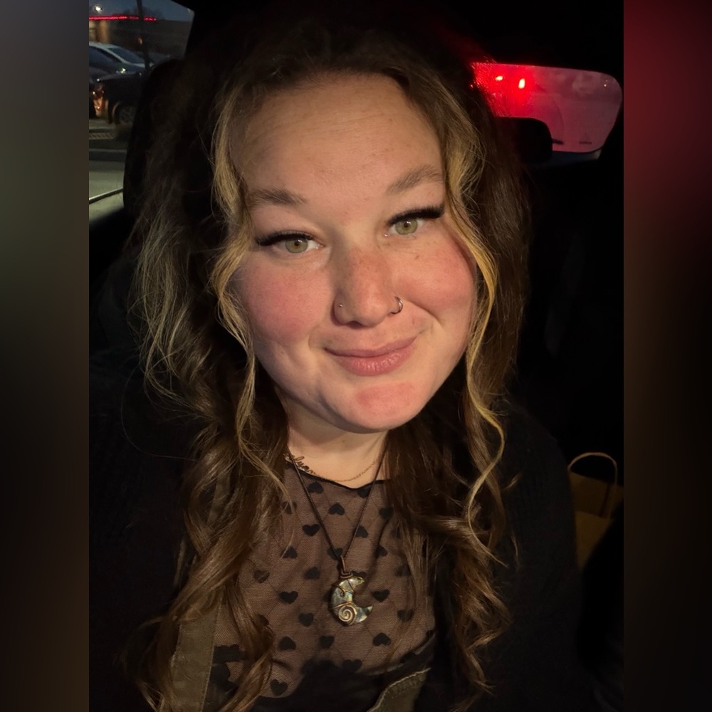 Meet your Posher, Amanda